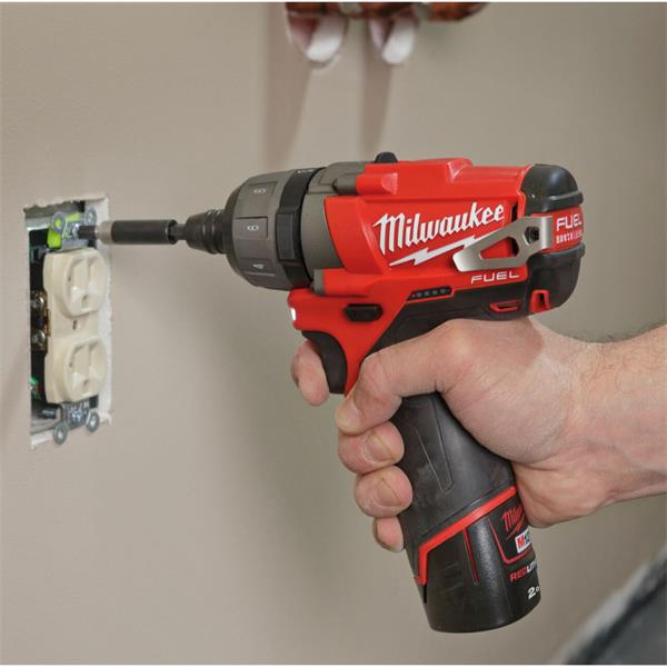 MILWAUKEEM12CD-202C 12V FUEL COMPACT CORDLESS SCREWDRIVER (2X2.0AH)